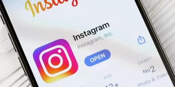 How to add music to an Instagram story